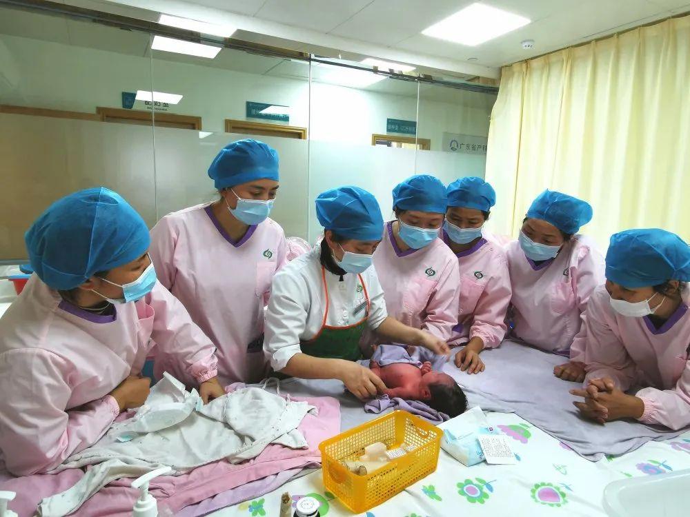 固镇县妇婴监护型护送